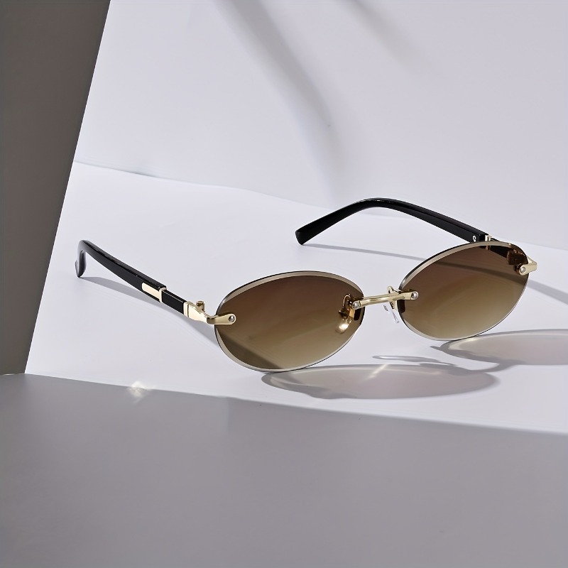 Sexy Small Oval Punk Sunglasse - Metal Photo Panel บทวิจารณ์และราคา